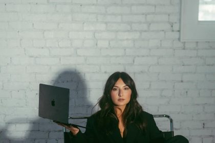 Jenna Puzzio, Founder of Fill Your Books